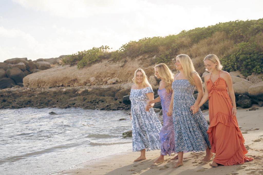 A Hawaii girls' trip